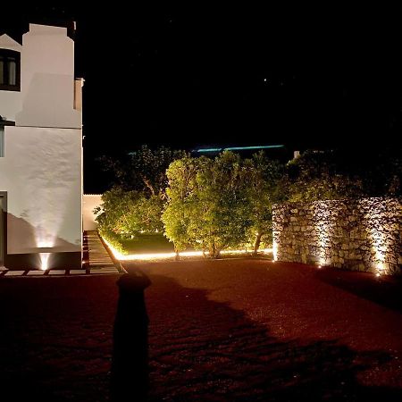 Nature&Sea - Casa Vinhateira East Duplex Caloura Exterior foto