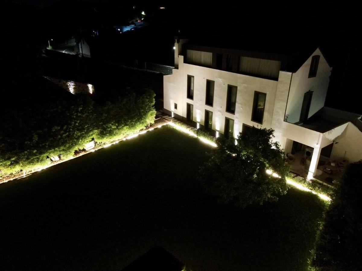 Nature&Sea - Casa Vinhateira East Duplex Caloura Exterior foto