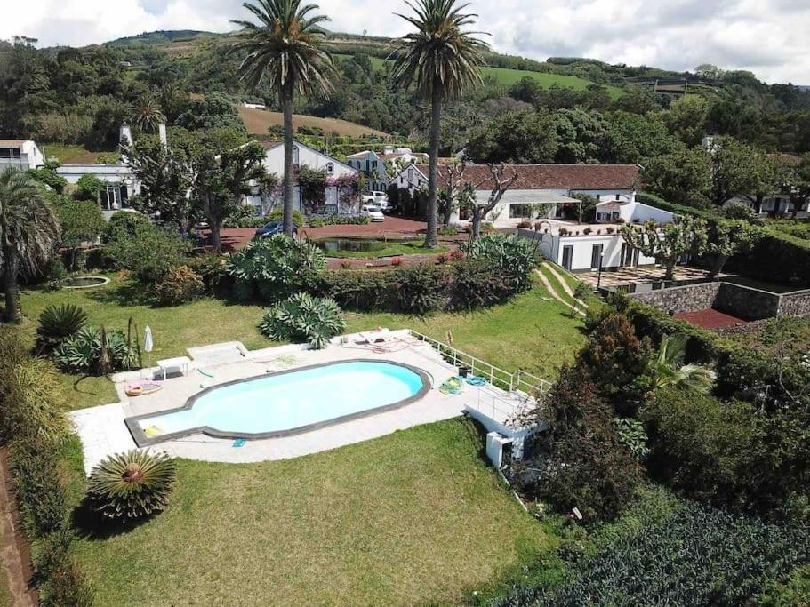 Nature&Sea - Casa Vinhateira East Duplex Caloura Exterior foto