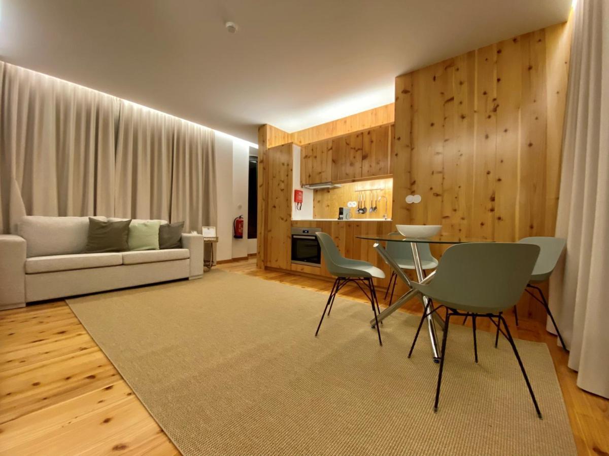 Nature&Sea - Casa Vinhateira East Duplex Caloura Exterior foto